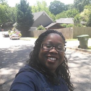 Meet your Posher, Tashaneca